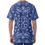 Blue Paisley Bandana Print Men's Velvet T-Shirt