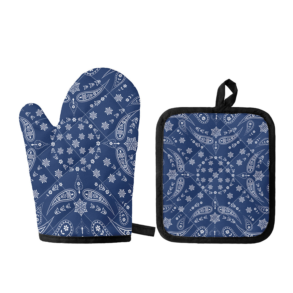 Blue Paisley Bandana Print Oven Mitt And Pot Holder Set