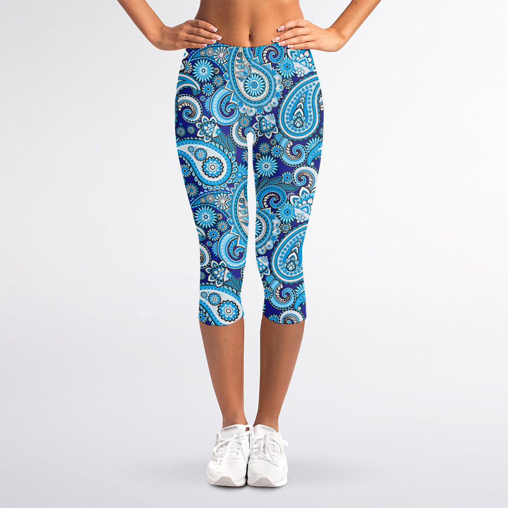Blue Paisley Pattern Print Women's Capri Leggings