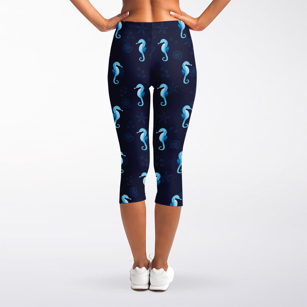 Blue Seahorse Pattern Print Women's Capri Leggings