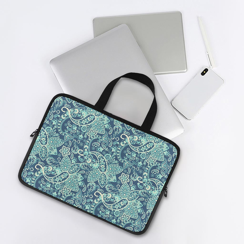Blue Sky Paisley Bohemian Pattern Print Laptop Sleeve With Handle