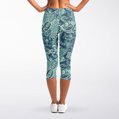 Blue Sky Paisley Bohemian Pattern Print Women's Capri Leggings