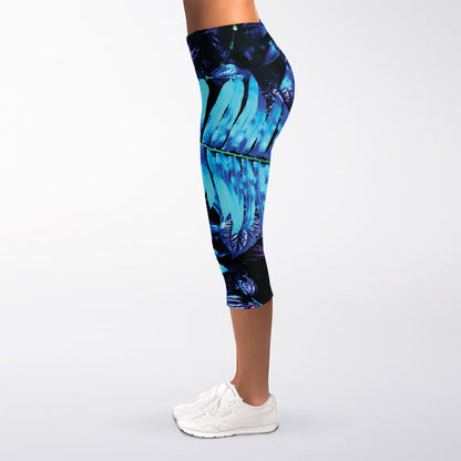 Blue Tropical Leaves Print Women's Capri Leggings