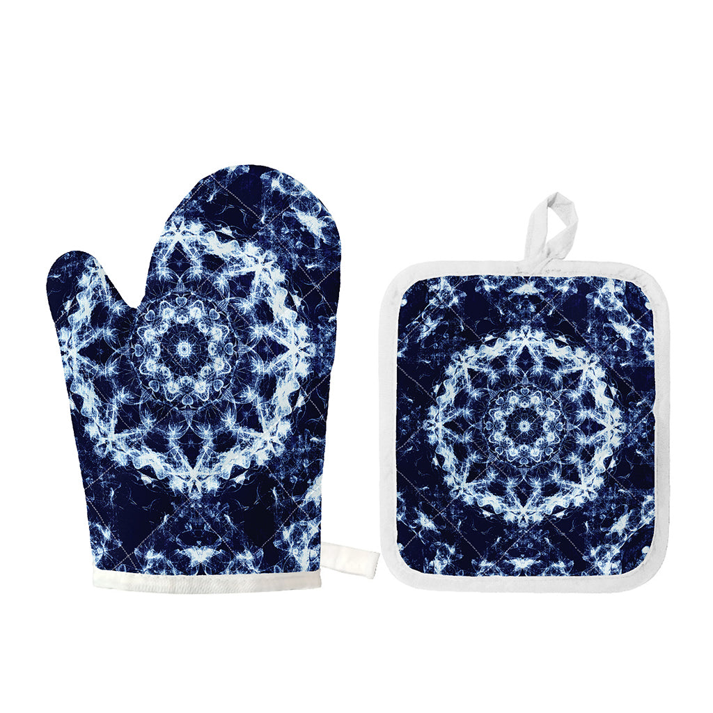 Blue Winter Mandala Print Oven Mitt And Pot Holder Set