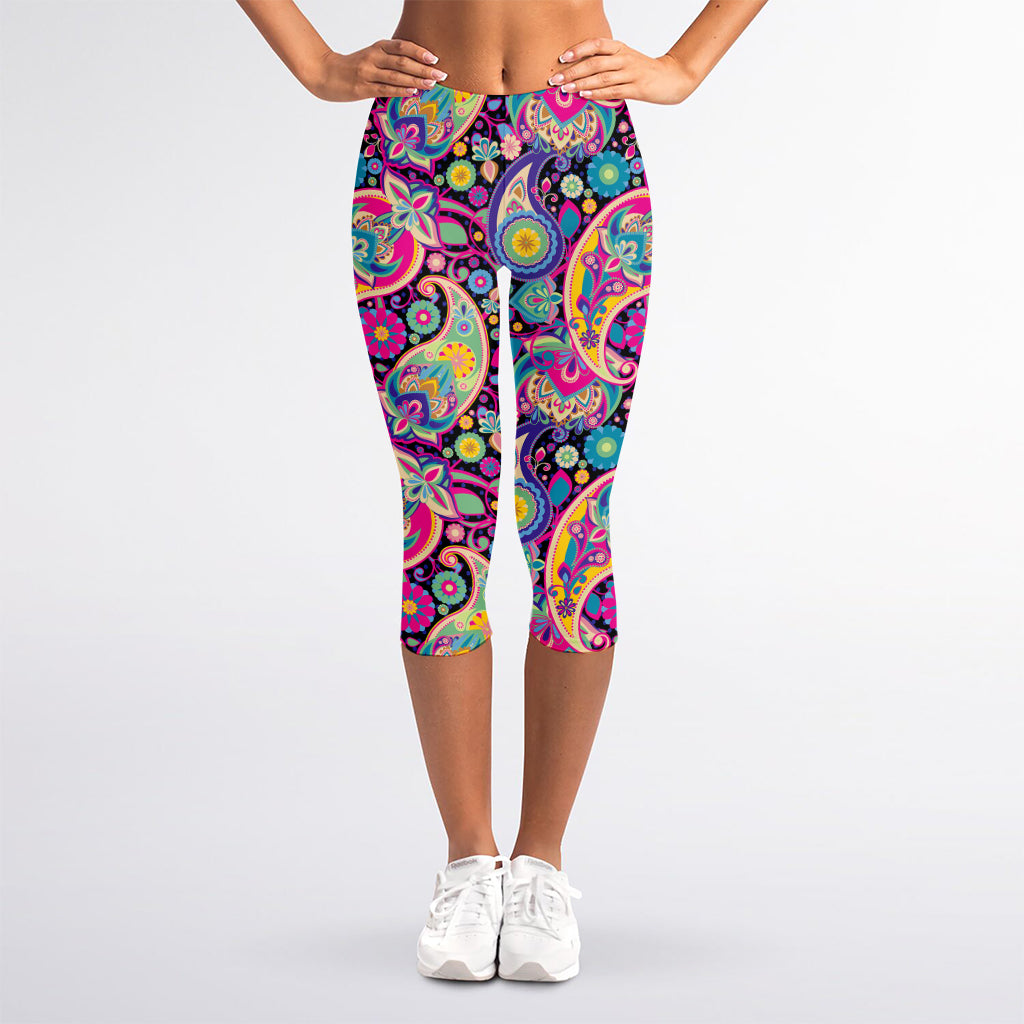 Bohemian Paisley Pattern Print Women's Capri Leggings