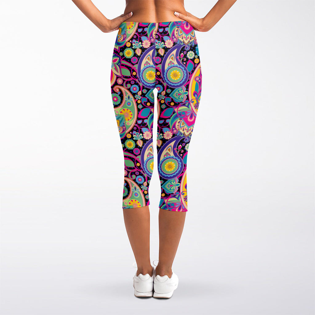 Bohemian Paisley Pattern Print Women's Capri Leggings