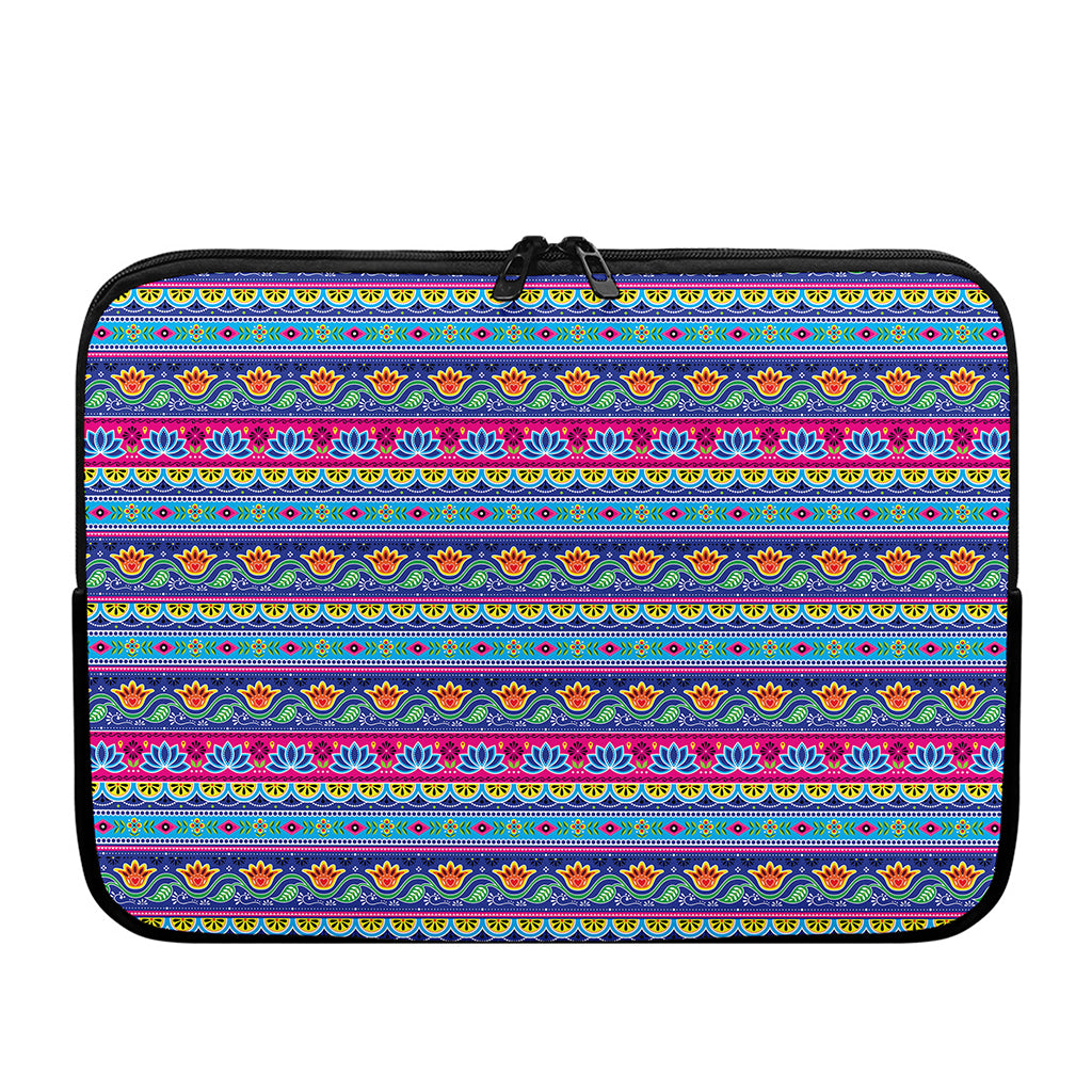 Boho Indian Lotus Pattern Print Laptop Sleeve