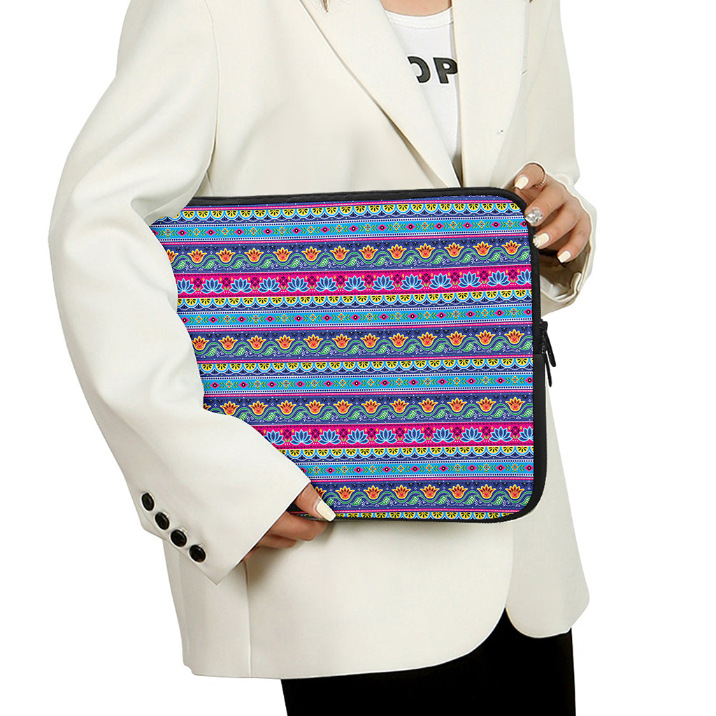 Boho Indian Lotus Pattern Print Laptop Sleeve