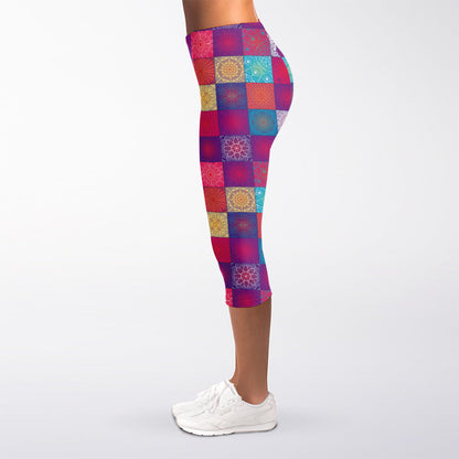Boho Mandala Patchwork Pattern Print Women's Capri Leggings
