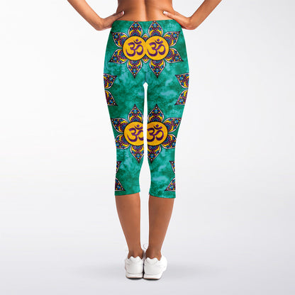 Boho Om Sign Pattern Print Women's Capri Leggings