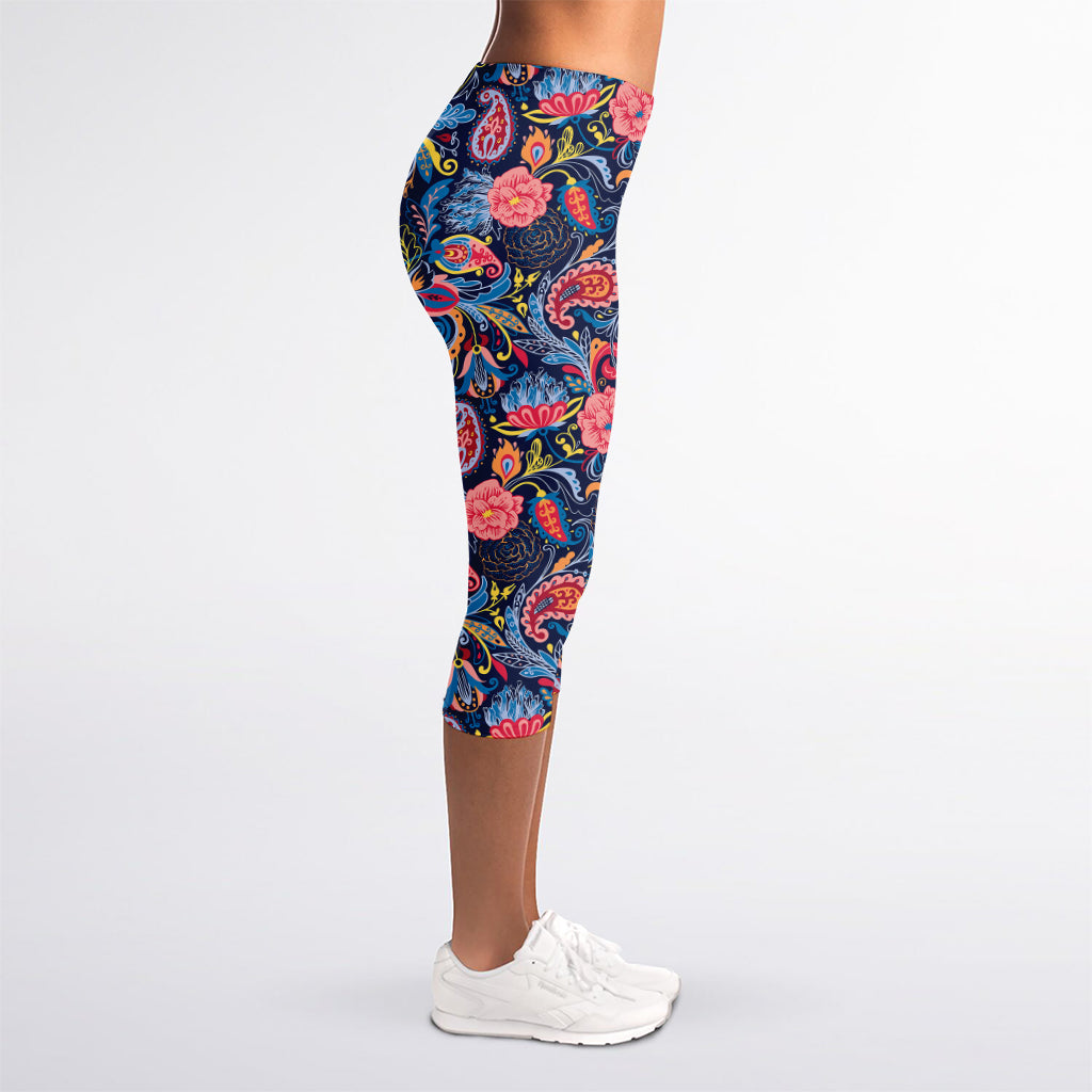 Boho Paisley Pattern Print Women's Capri Leggings