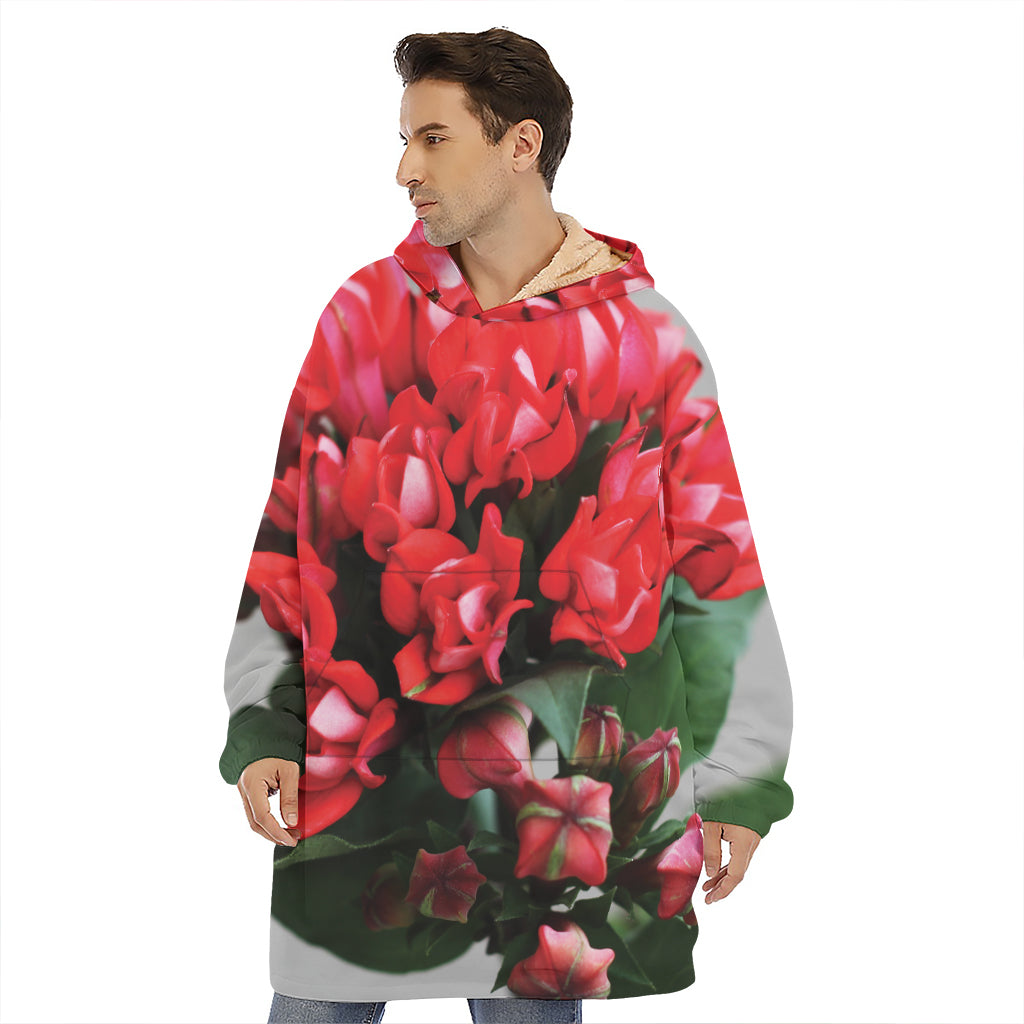 Bouvardia Flower Print Hoodie Blanket