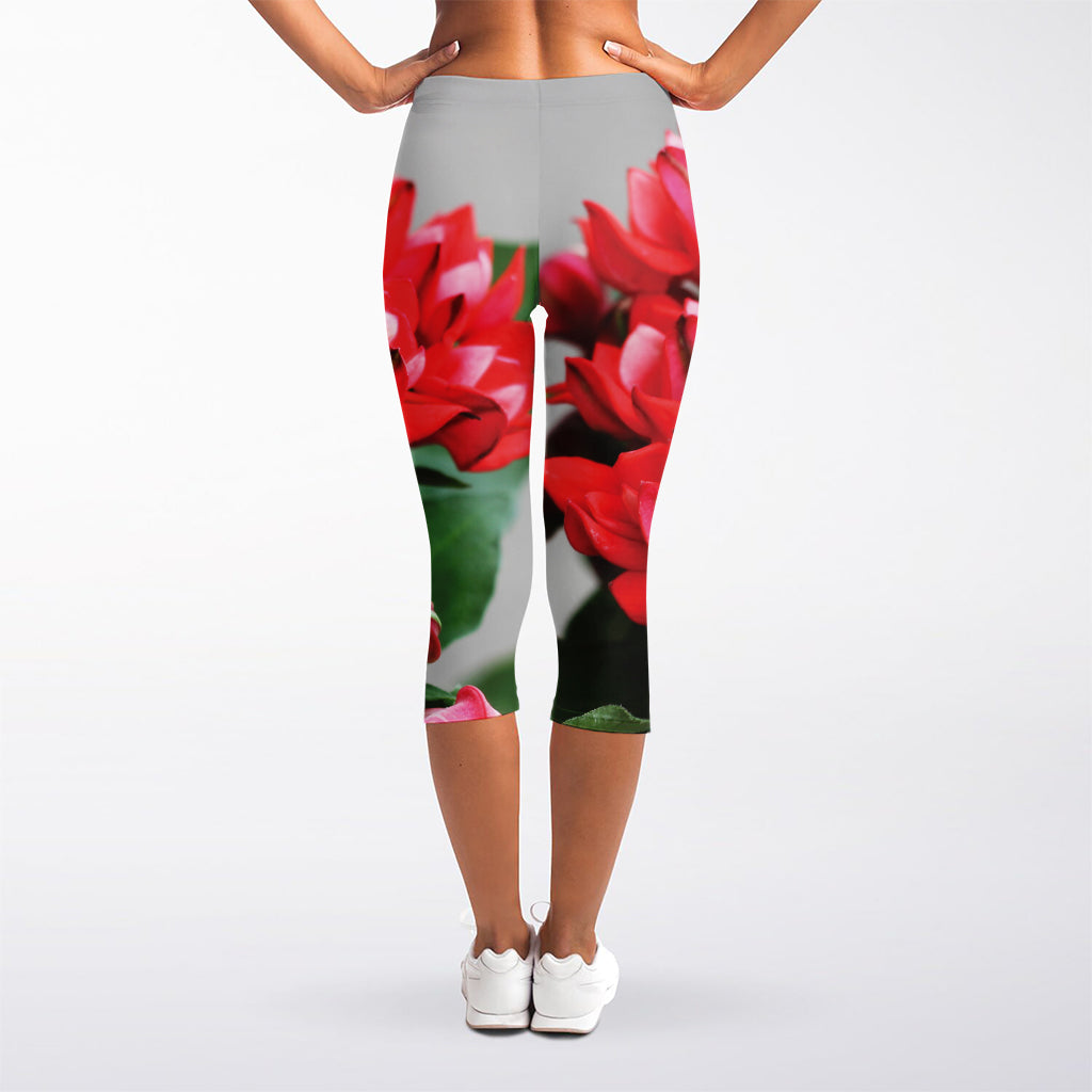 Bouvardia Flower Print Women's Capri Leggings