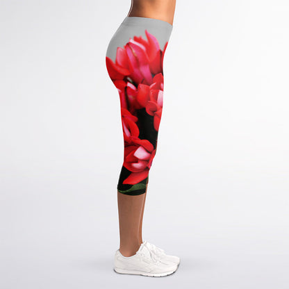 Bouvardia Flower Print Women's Capri Leggings