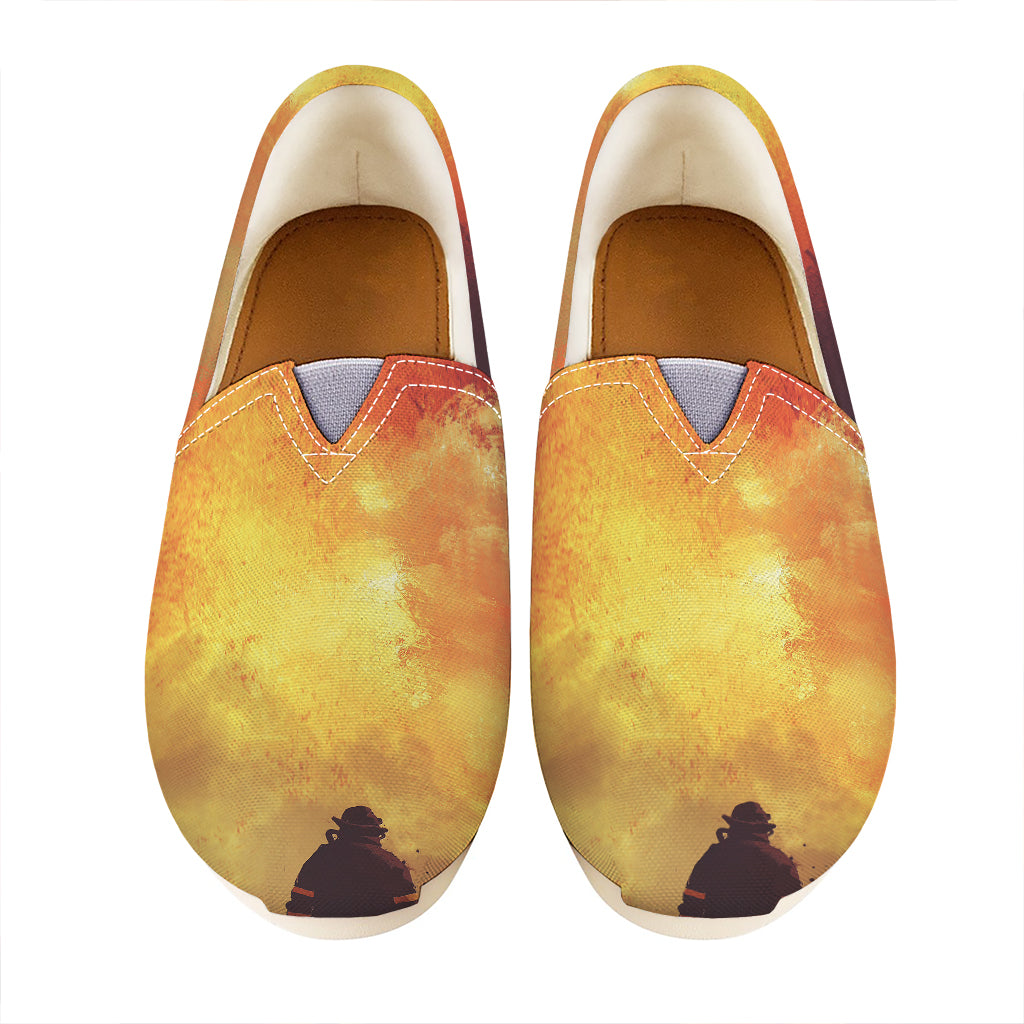 Brave Firefighter With Axe Print Casual Shoes