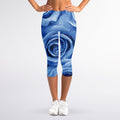 Bright Blue Rose Print Women's Capri Leggings