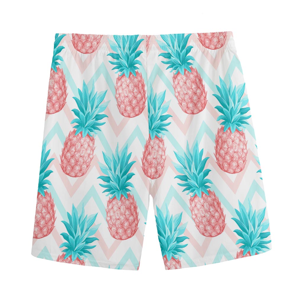 Bright Zig Zag Pineapple Pattern Print Men's Sports Shorts