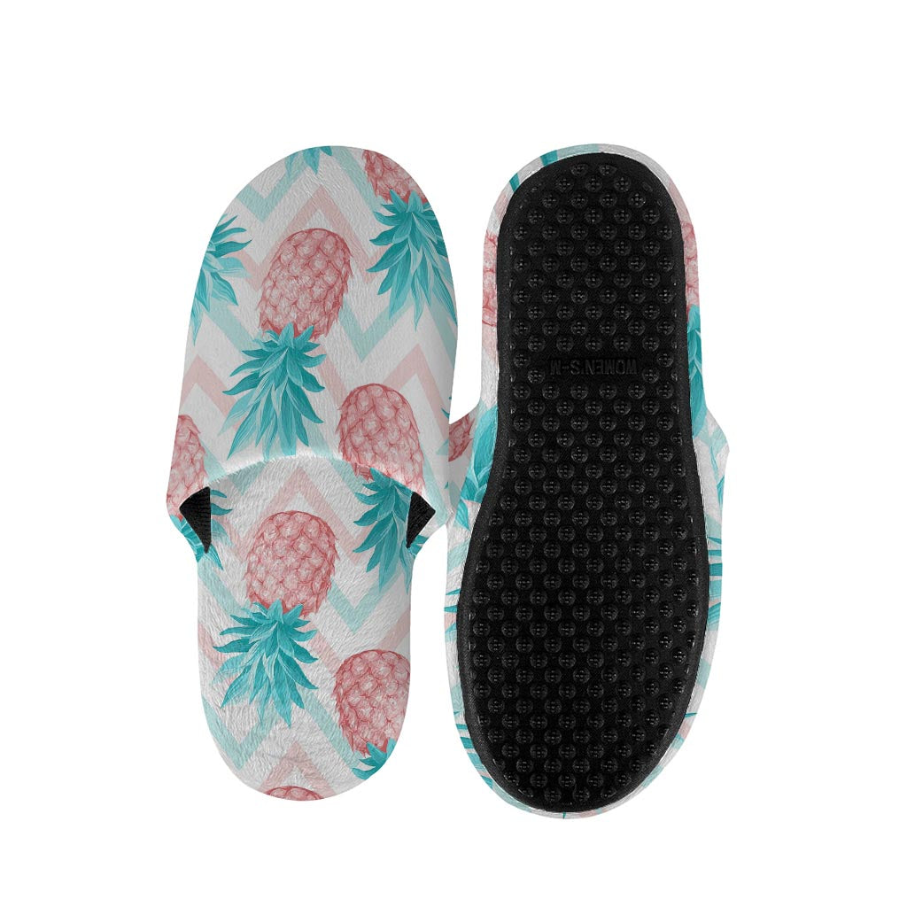 Bright Zig Zag Pineapple Pattern Print Slippers