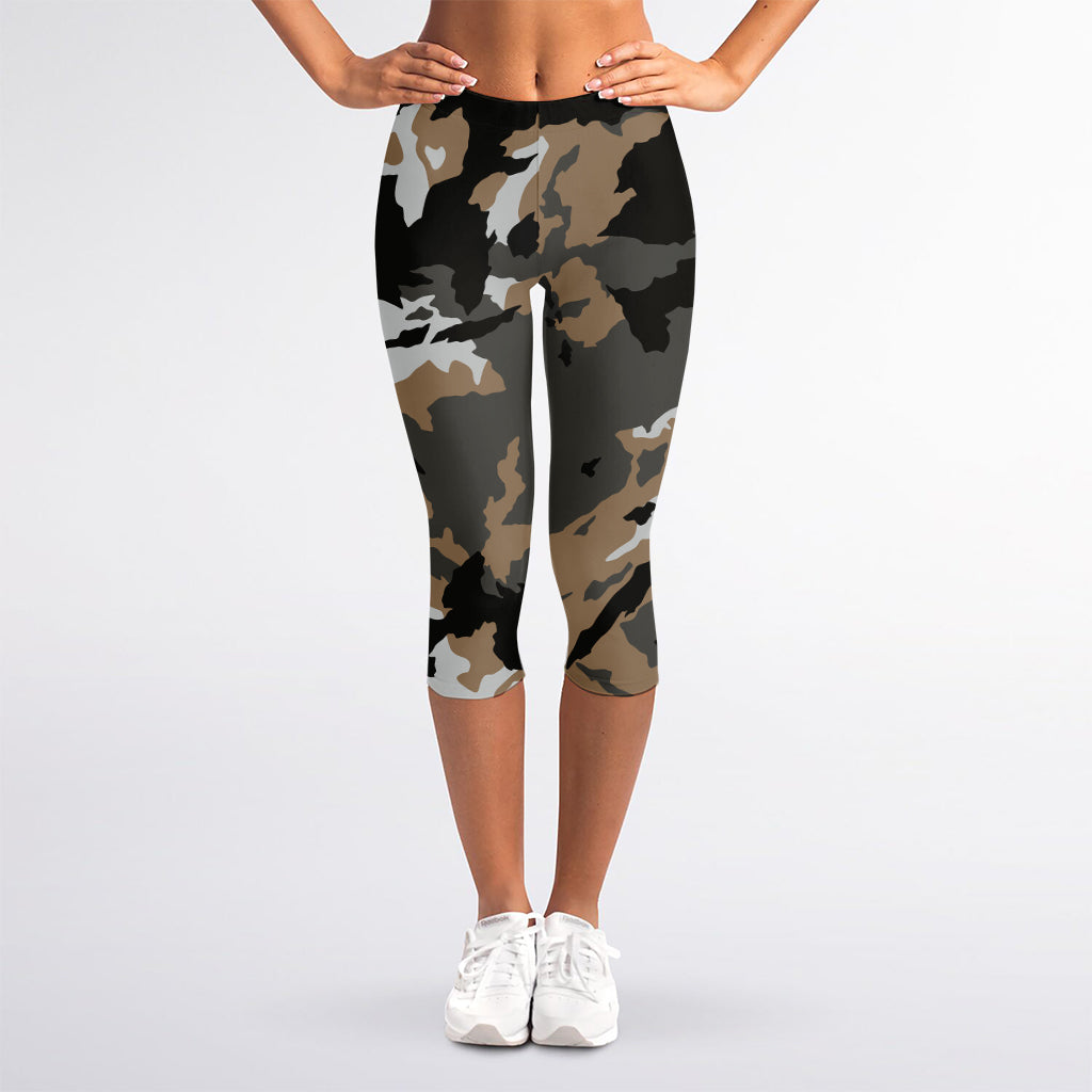 Brown And Black Camouflage Print Women's Capri Leggings