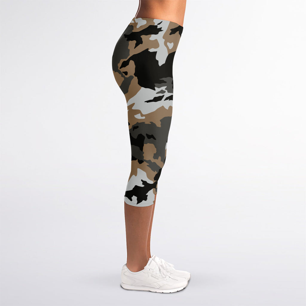 Brown And Black Camouflage Print Women's Capri Leggings