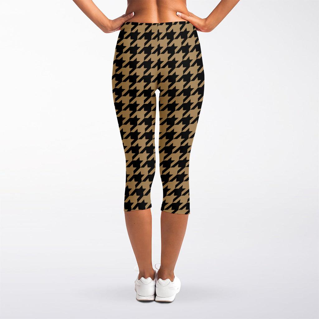 Brown And Black Houndstooth Print Women's Capri Leggings