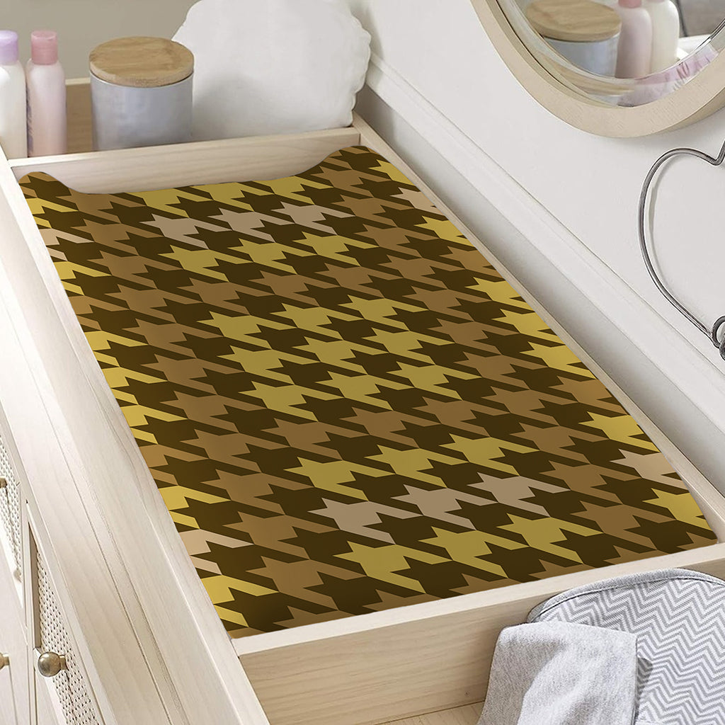 Brown And Tan Houndstooth Pattern Print Changing Pad Cover