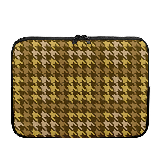 Brown And Tan Houndstooth Pattern Print Laptop Sleeve