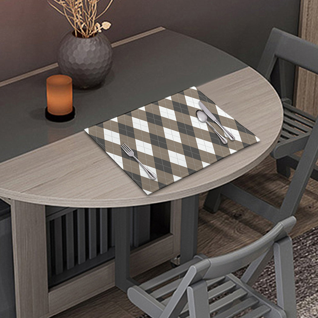 Brown And White Argyle Pattern Print Placemat