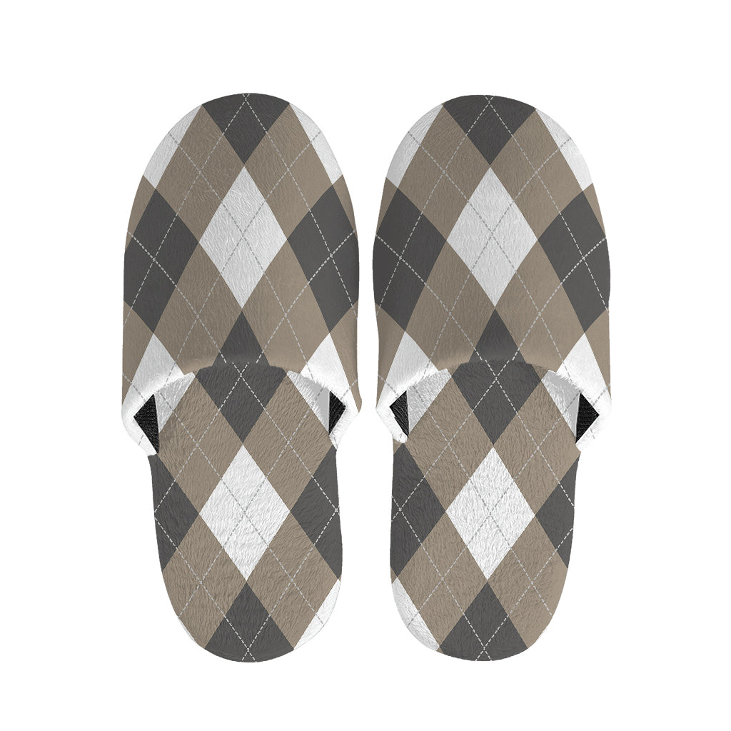 Brown And White Argyle Pattern Print Slippers