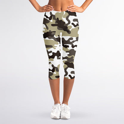 Brown And White Camouflage Print Women's Capri Leggings