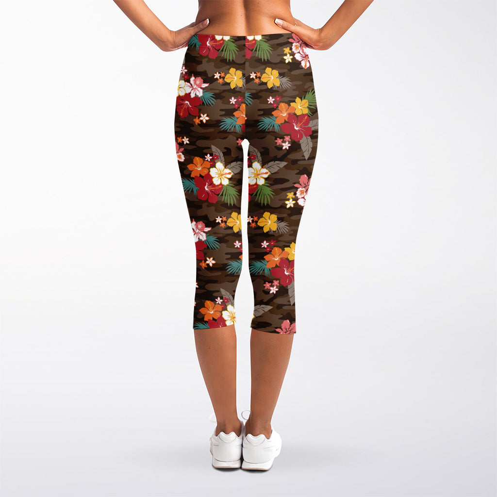 Brown Camo Hibiscus Flower Print Women's Capri Leggings