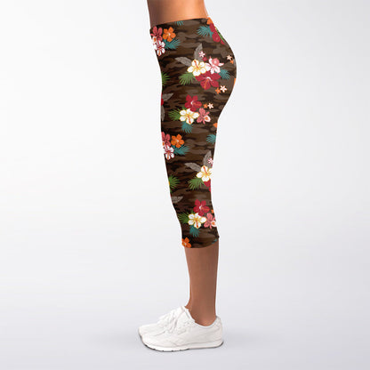 Brown Camo Hibiscus Flower Print Women's Capri Leggings