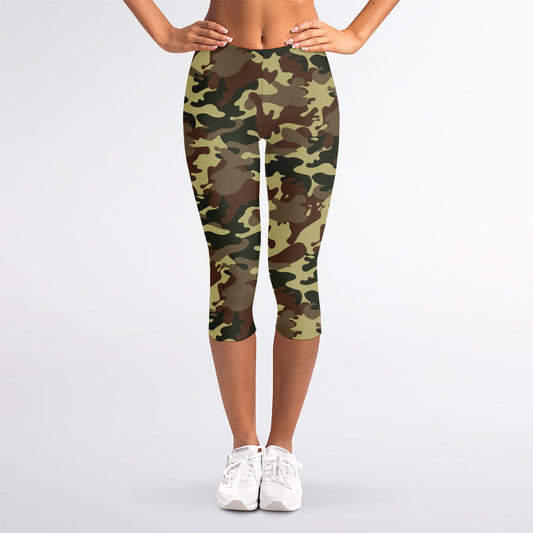 Brown Camouflage Print Women's Capri Leggings