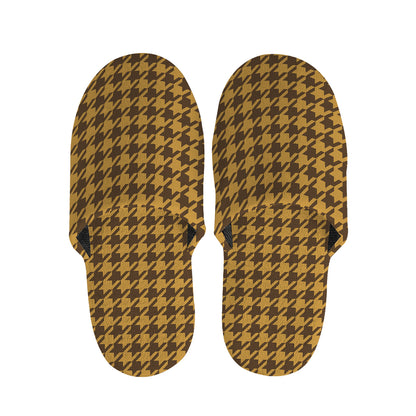 Brown Houndstooth Pattern Print Slippers