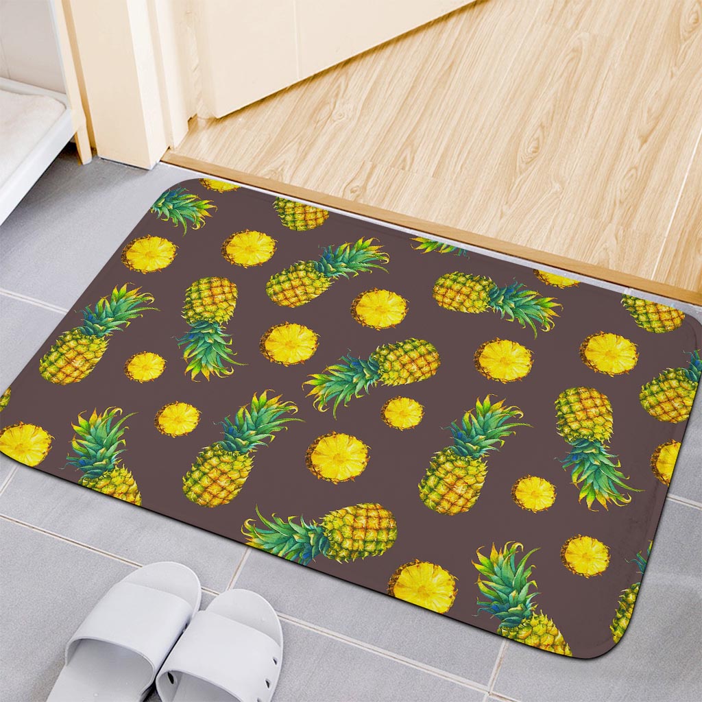 Brown Pineapple Pattern Print Indoor Door Mat