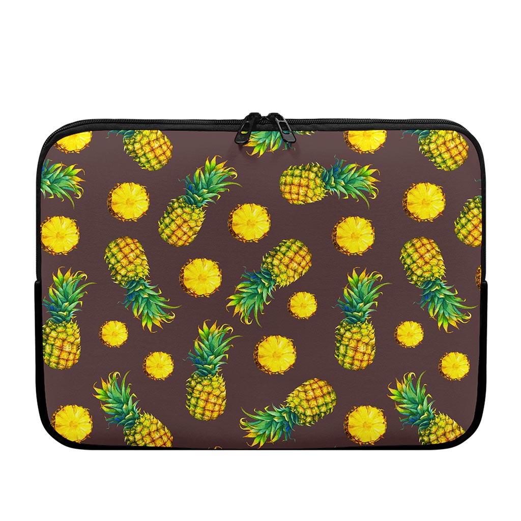 Brown Pineapple Pattern Print Laptop Sleeve