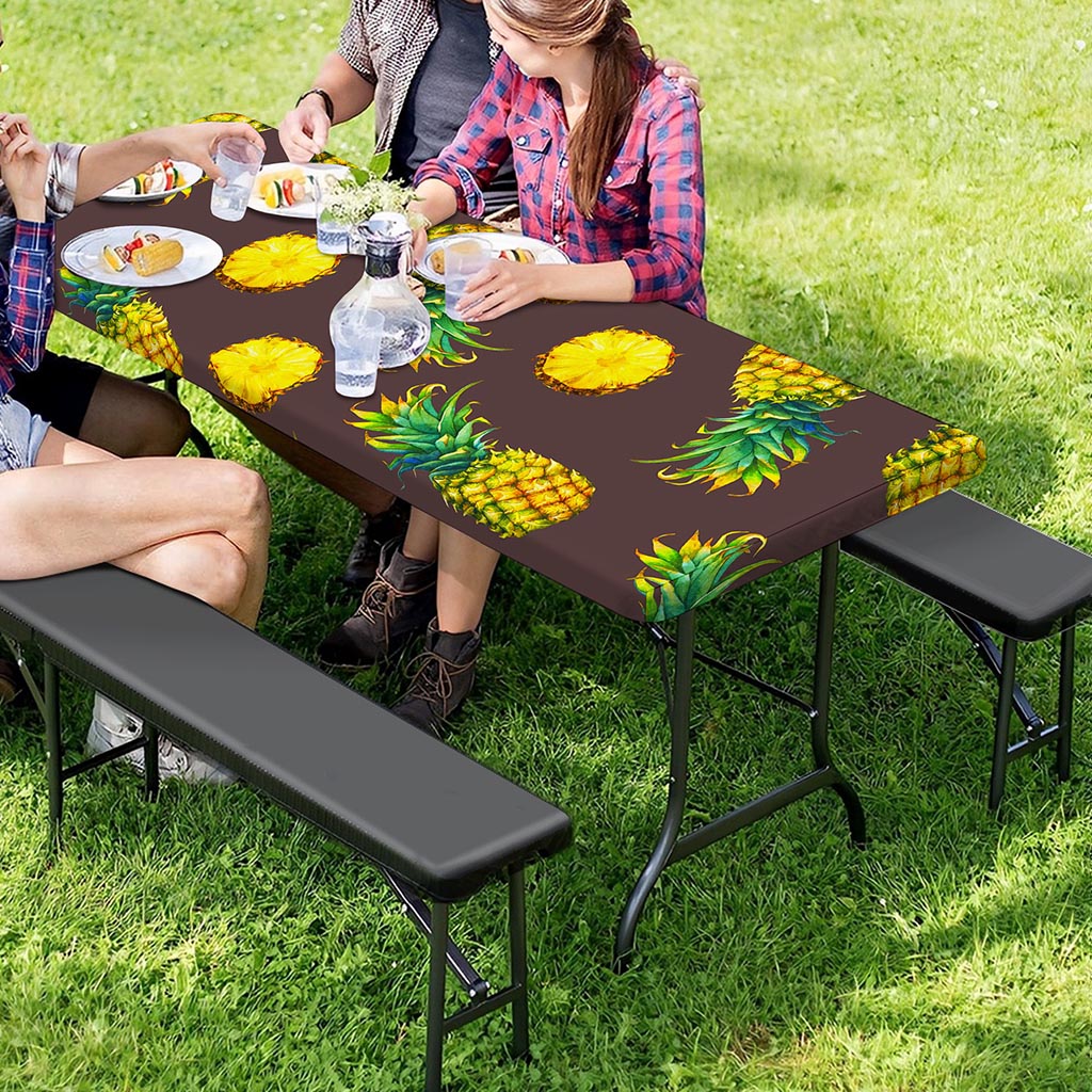 Brown Pineapple Pattern Print Picnic Table Cover