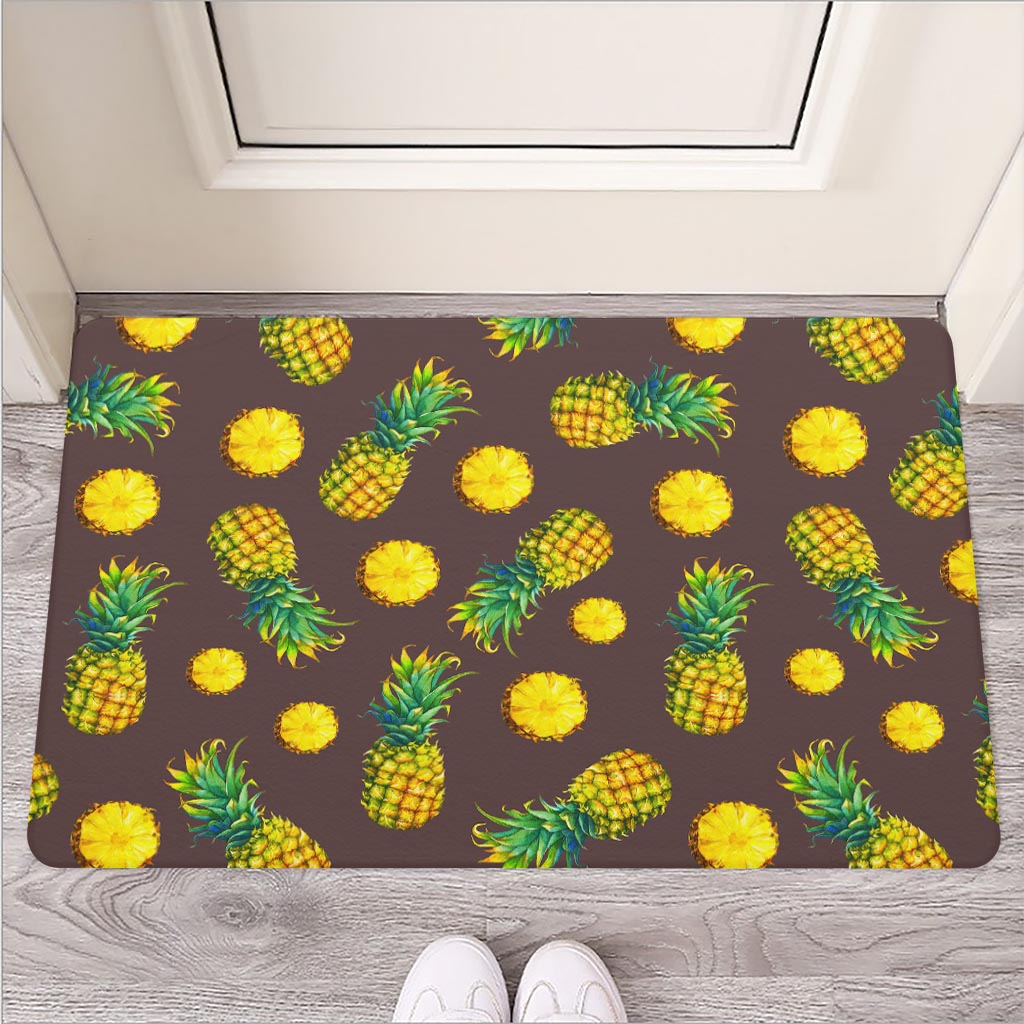 Brown Pineapple Pattern Print Rubber Doormat