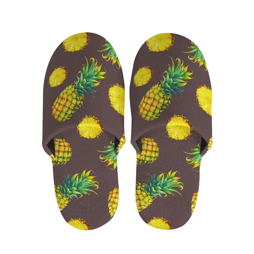 Brown Pineapple Pattern Print Slippers