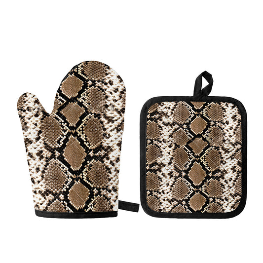 Brown Python Snakeskin Print Oven Mitt And Pot Holder Set
