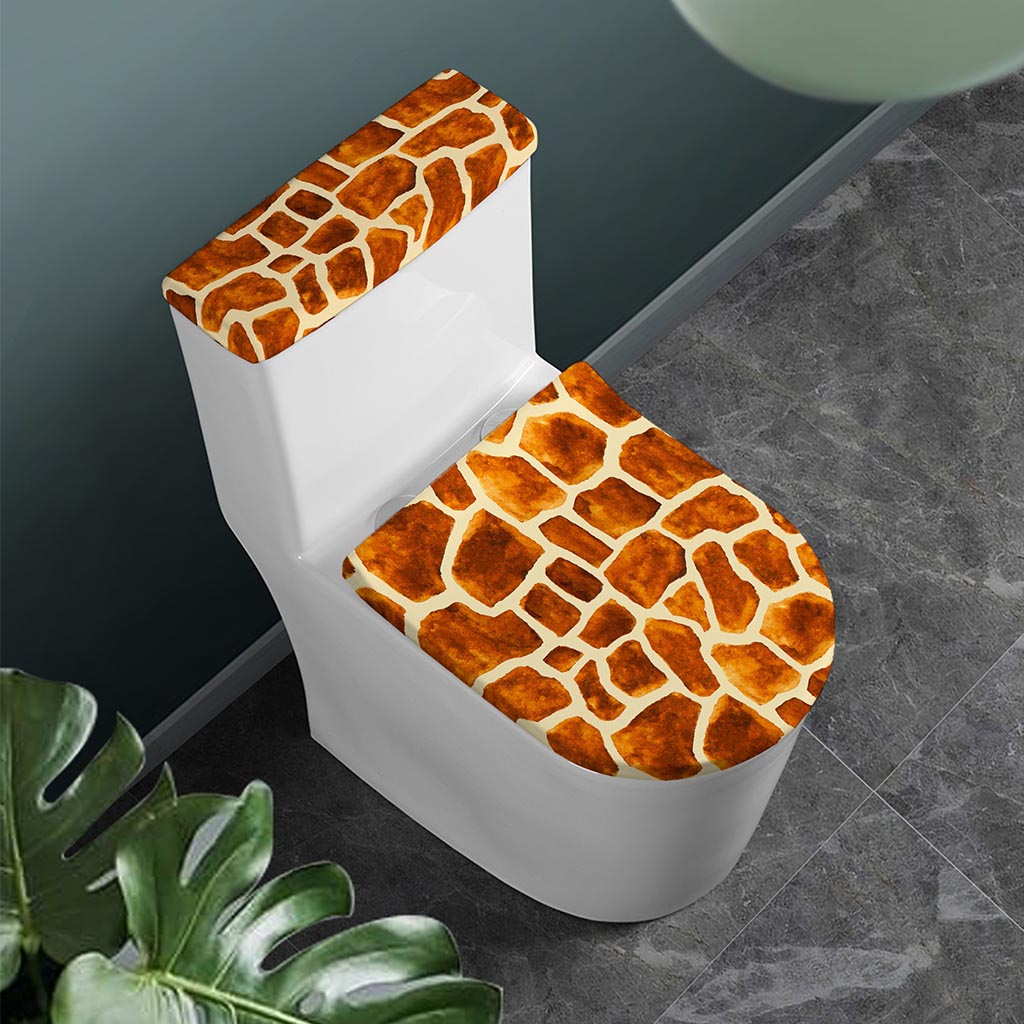 Brown Watercolor Giraffe Pattern Print Toilet Lid And Tank Cover Set