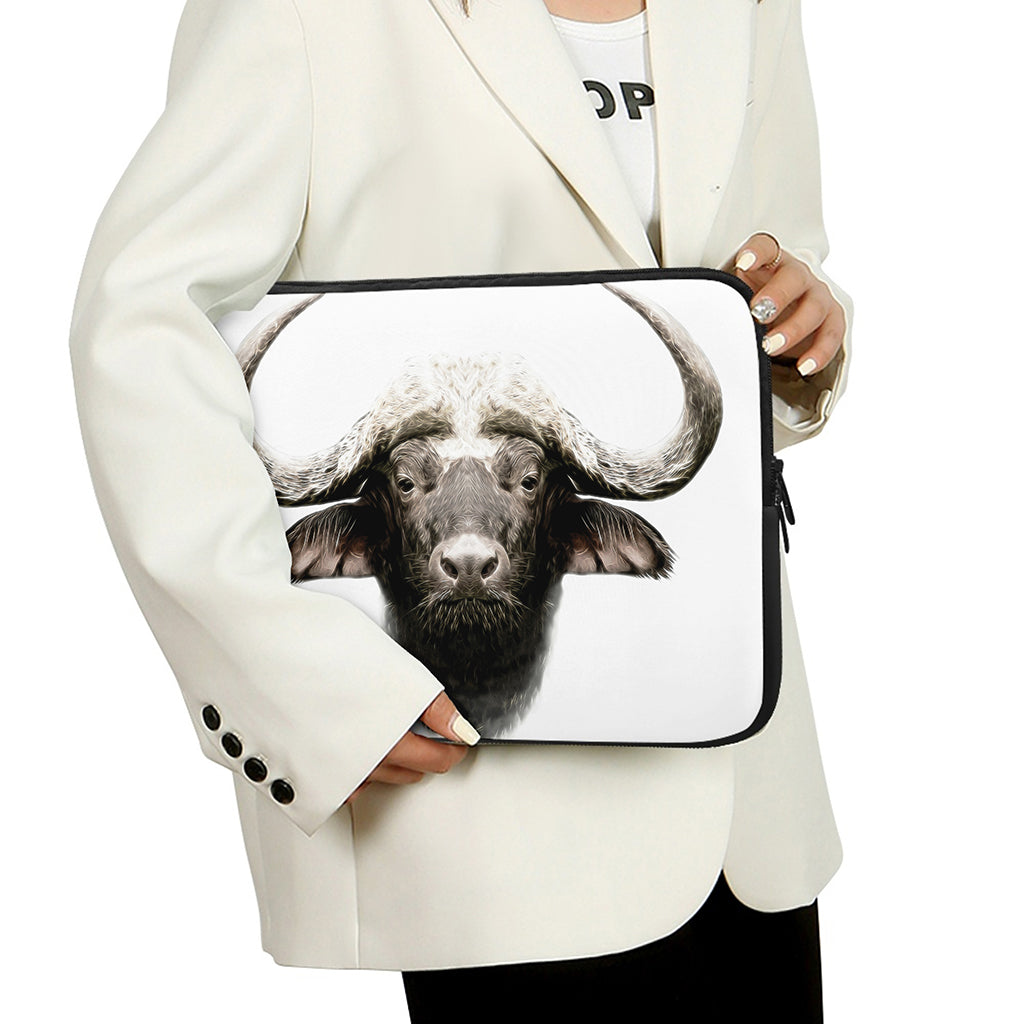 Bull Portrait Print Laptop Sleeve