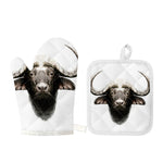 Bull Portrait Print Oven Mitt And Pot Holder Set