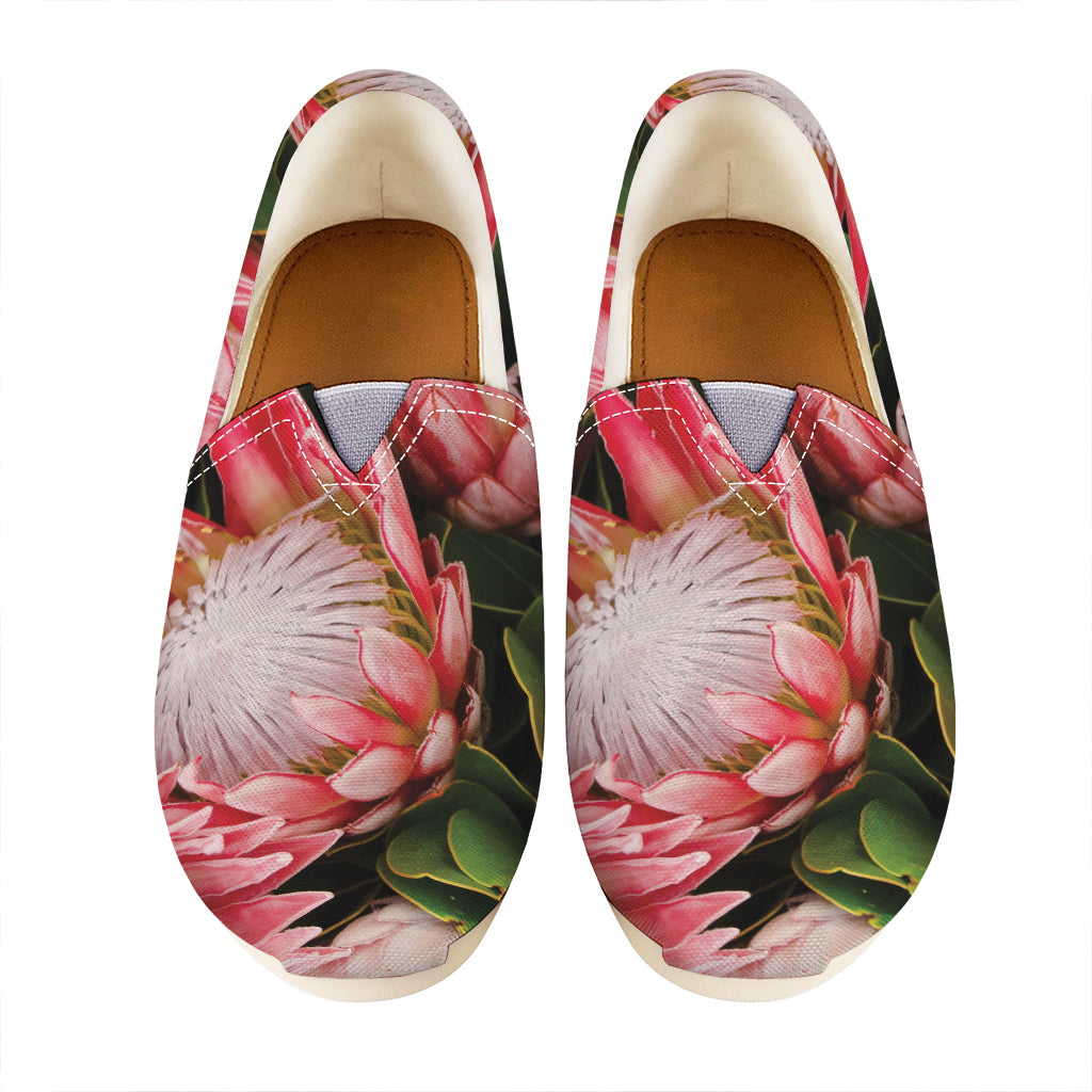 Bunches of Proteas Print Casual Shoes