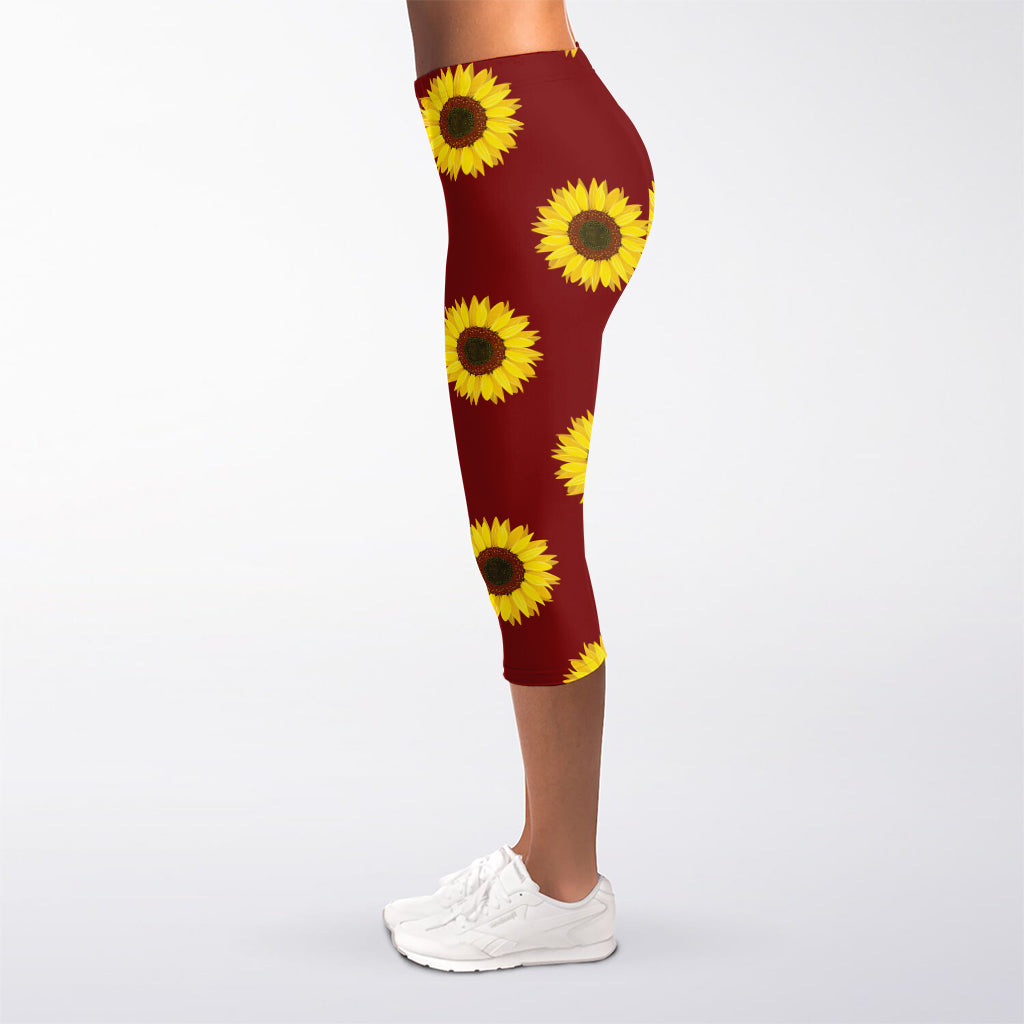 Burgundy Sunflower Pattern Print Women's Capri Leggings