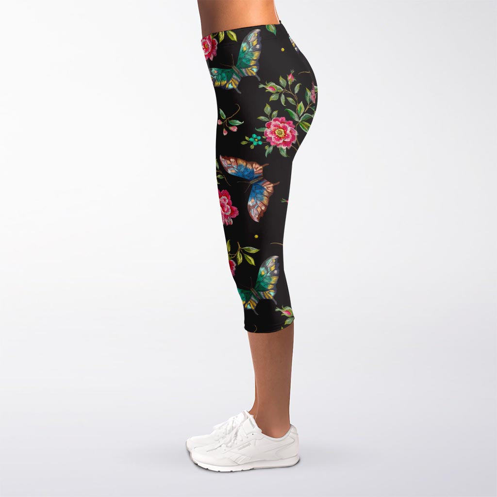 Butterfly And Flower Pattern Print Women's Capri Leggings