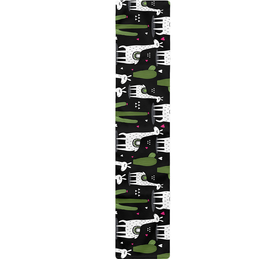 Cactus And Llama Pattern Print Table Runner