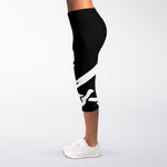 Calico Jack Pirate Flag Print Women's Capri Leggings