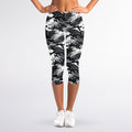 Camouflage Dazzle Wings Pattern Print Women's Capri Leggings