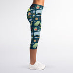 Camping Equipment Pattern Print Women's Capri Leggings